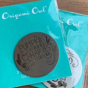 Origami Owl Pumpkin Kisses Large Plate